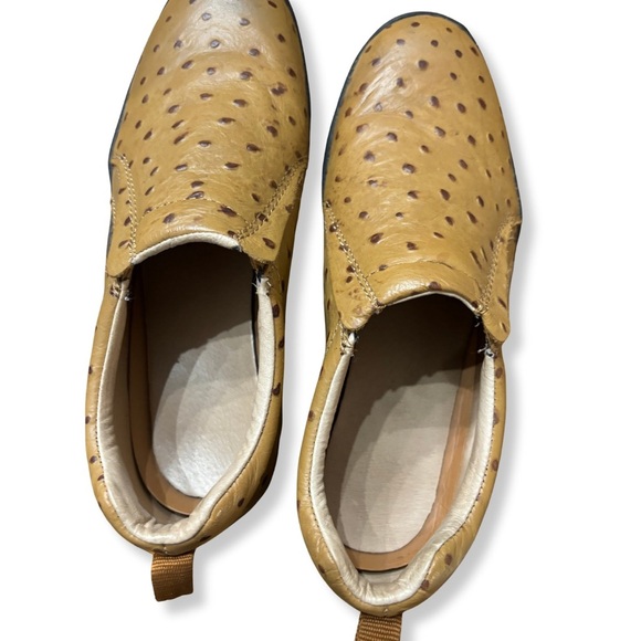 ? Roper Performance Faux Ostrich Slip-On Shoes | Tan/Brown | Size 8.5